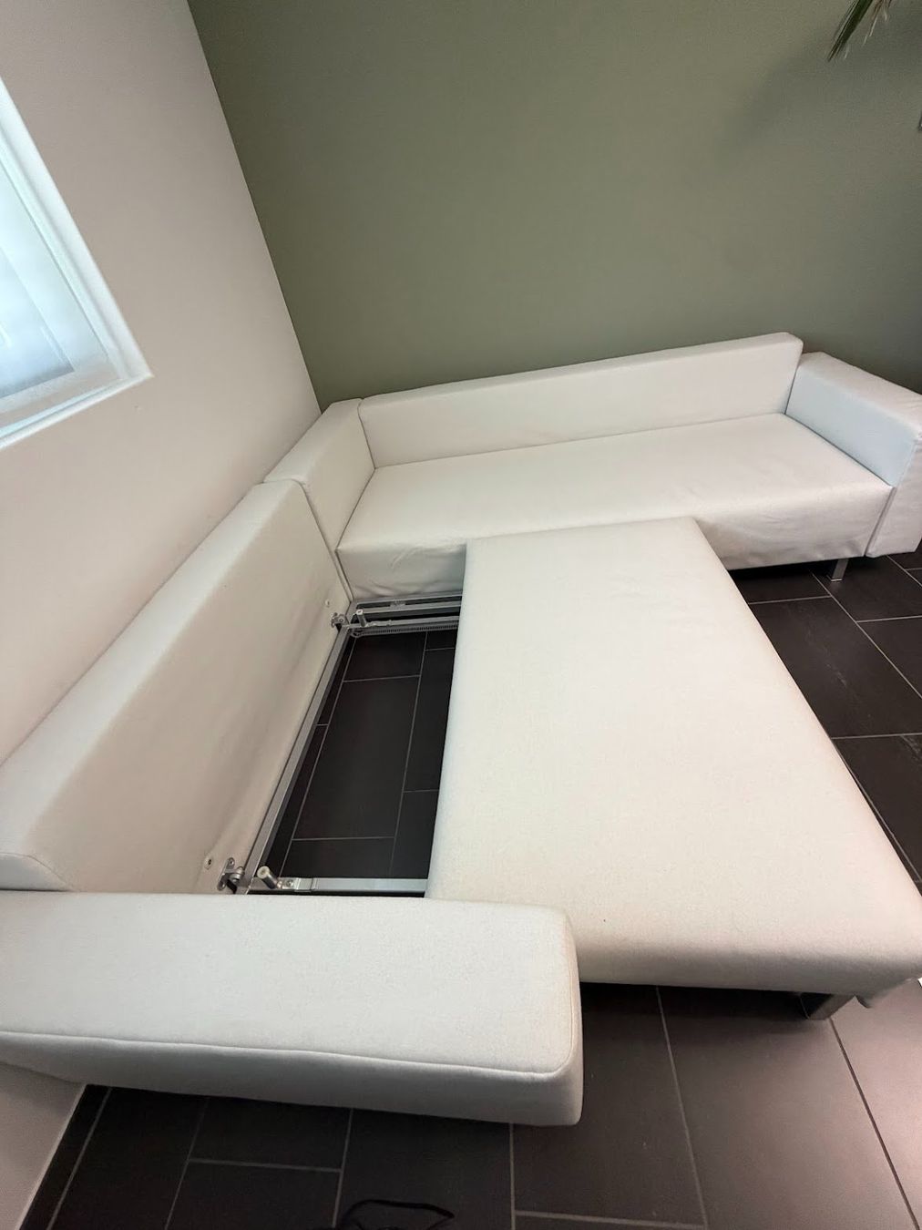 Divani: Ecksofa / Schlafsofa mit Hocker – Usato da Hedingen venduto da mon_br7r 3