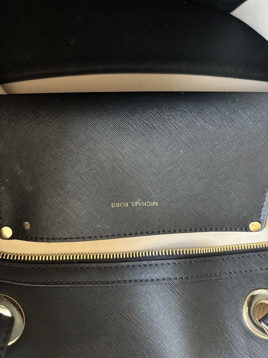Michael Kors Sacs femmes: Michael Kors black shoulder bag – D'occasion à Zürich par eva_ng5v 4