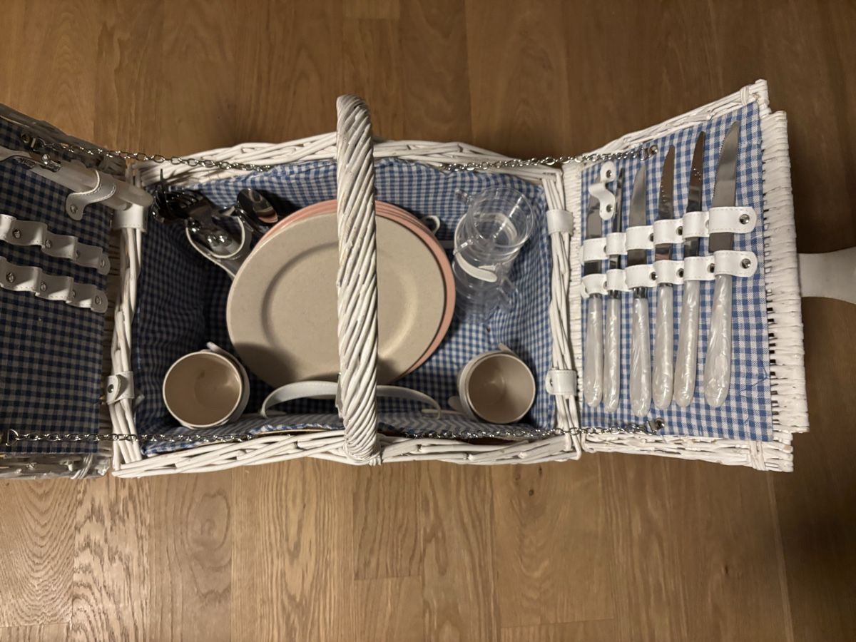 Altro per la casa: Picknickkorb mit Inhalt – Usato da Luzern venduto da sumsili 3