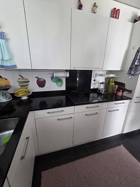 Cucine complete: Komplett Küche mit Geräten von AEG – Usato da Egerkingen venduto da D-Sweety 3