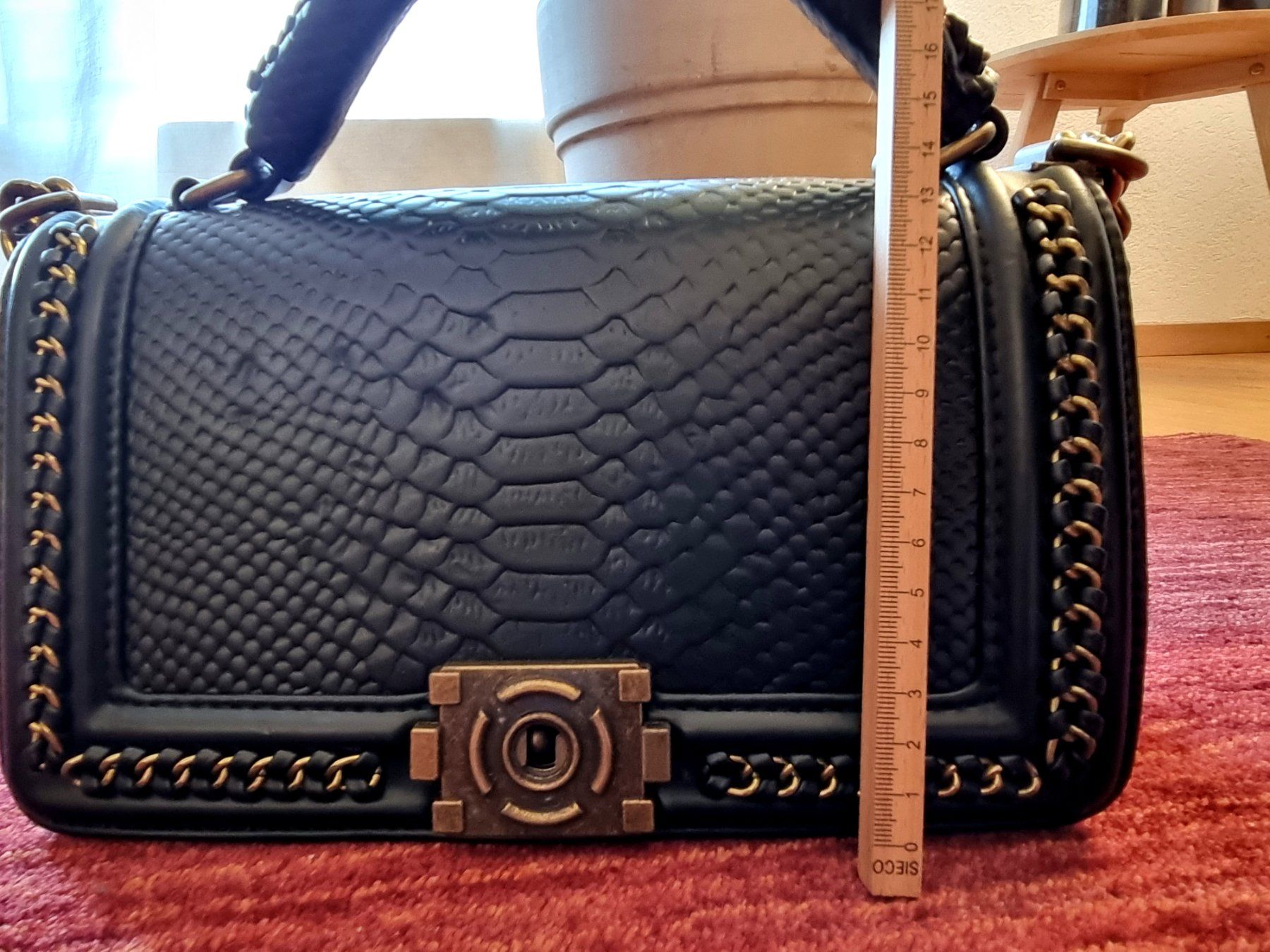 Taschen für Damen: Sac imitation cuir croco noir – Gebraucht aus Veyrier von Leilazizou 9
