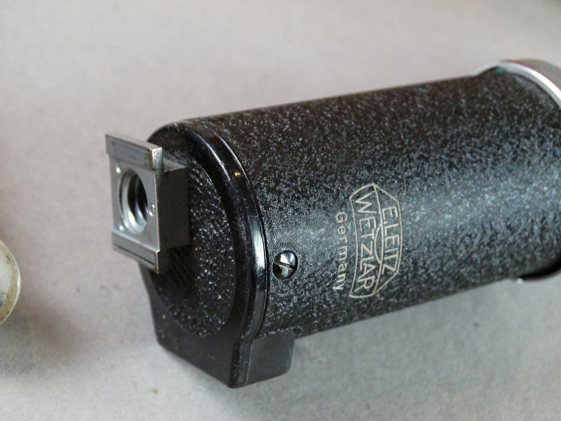 Leitz Fotocamera: Leica Leitz Blitzgerät Leica-Code: CEYOO / Baujahre:1950 -59 – Usato da Grossaffoltern venduto da mulani 7