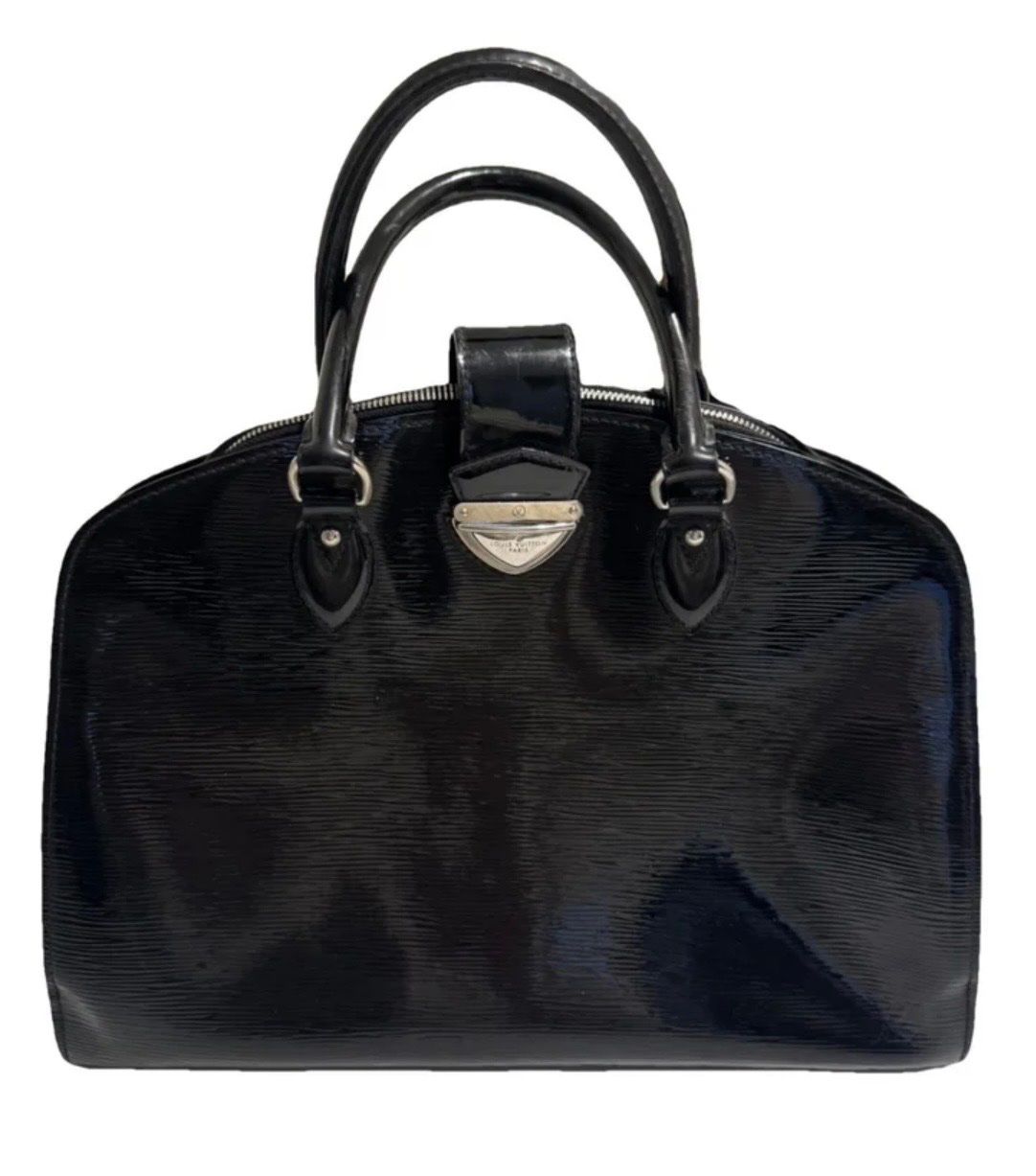 Louis Vuitton Borse da donna: Louis Vuitton Pont Neuf Vintage – Usato da Wädenswil venduto da Nita_G
