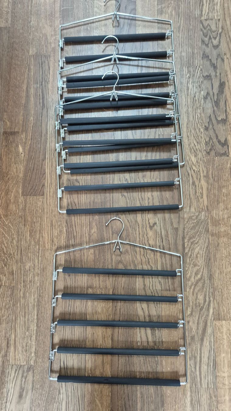 Appendiabiti: 4x5 hangers for pants – Usato da Zürich venduto da monadiederich 1