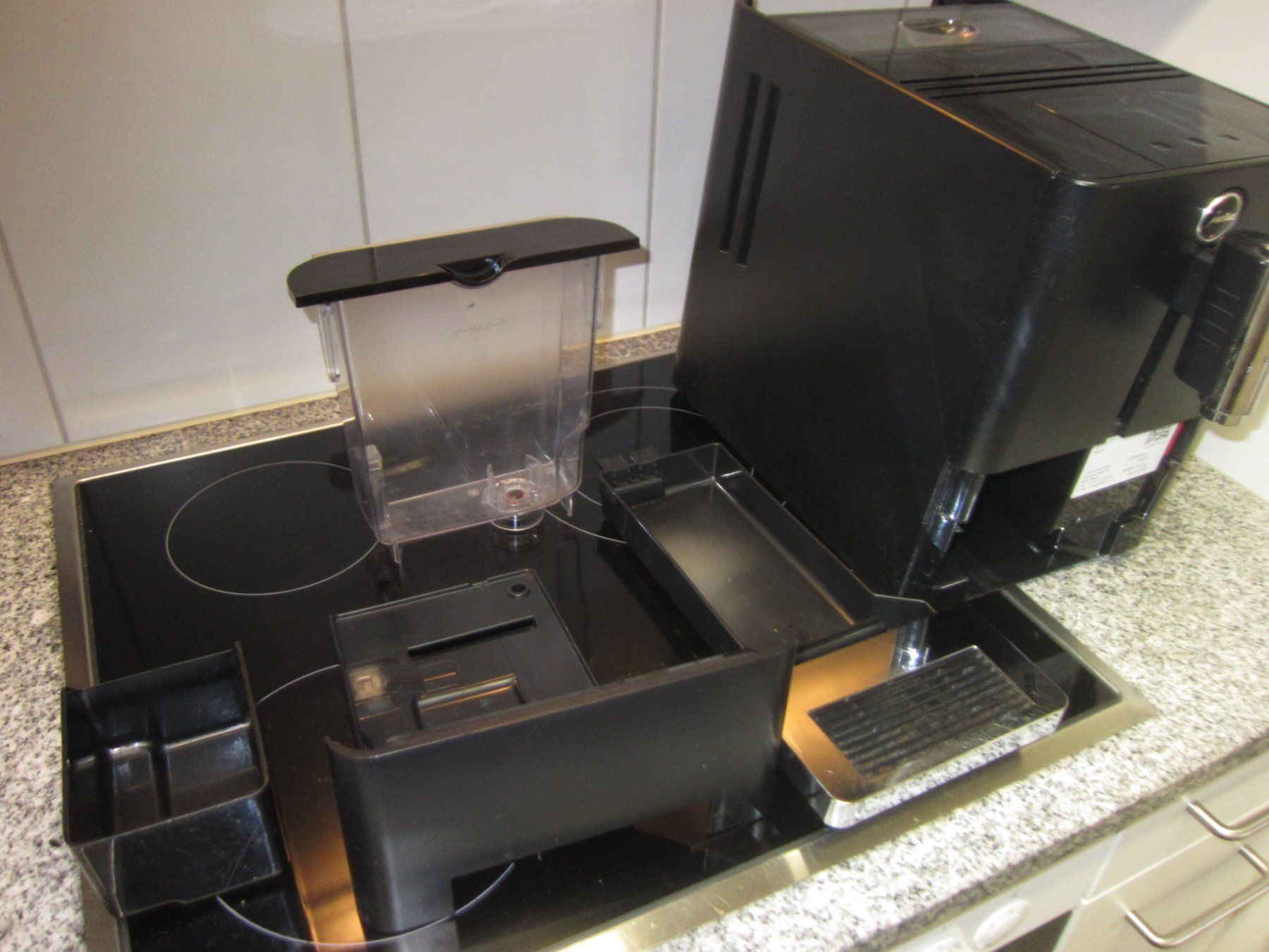 Jura Macchine per caffè & Macchine per espresso: Jura Ena Micro 1 – Usato da Kilchberg ZH venduto da Cuculus1 2