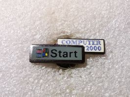 Ansteckpin 26: Windows Start Computer 2000