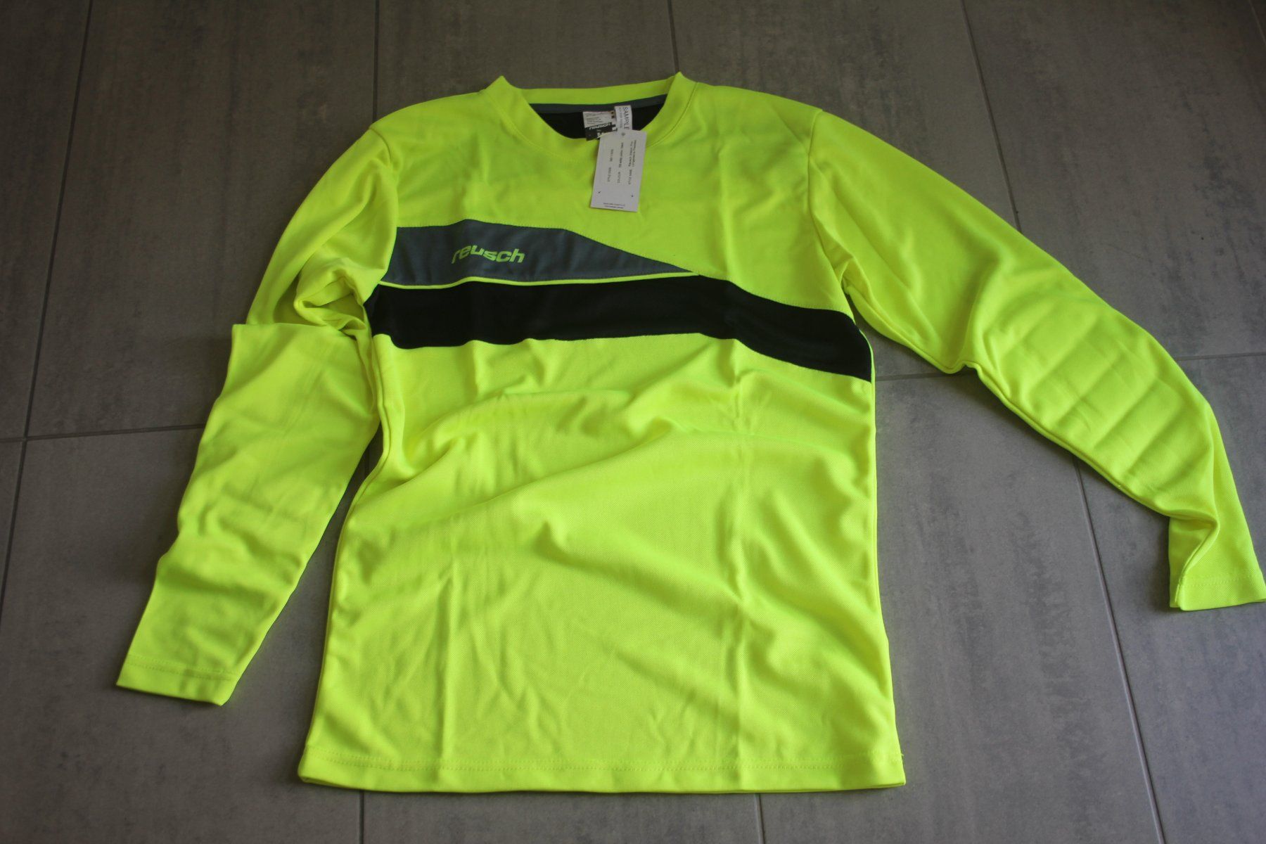 Reusch Pulls & Sweat-shirts: Torhüter Pulli – D'occasion à Konolfingen par Hmaendu