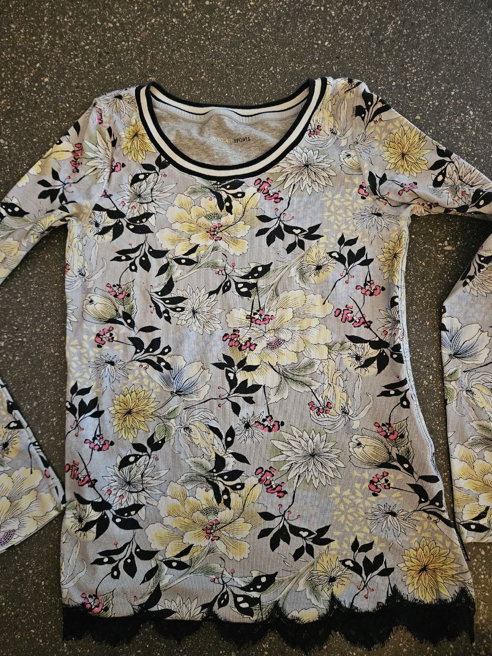 Marc Cain Lotti di vestiti: 4 Marc Cain Pullover Gr S – Usato da Anwil venduto da tamoos 4