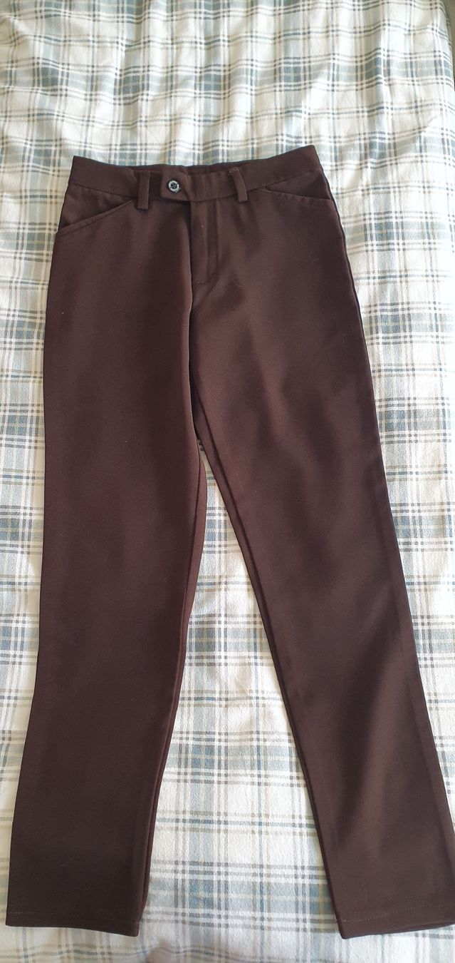 Pantaloni: Braune Stoffhose - Gr. S - Top Zustand – Usato da Bern venduto da fede736