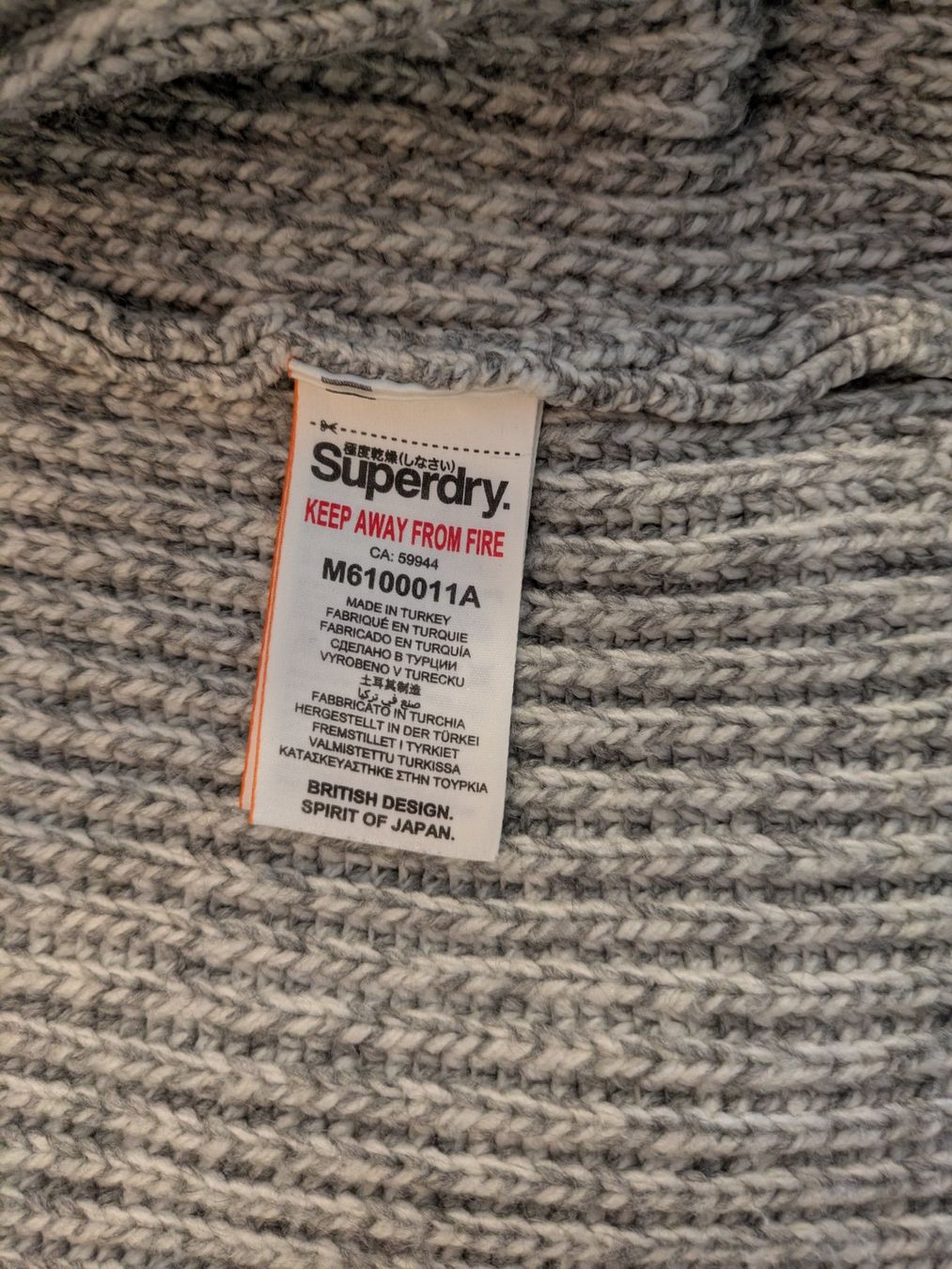 Superdry Giacche: Superdry Premium Knit Strickjacke Herren S grau – Usato da Wauwil venduto da KilluaSumisu 5
