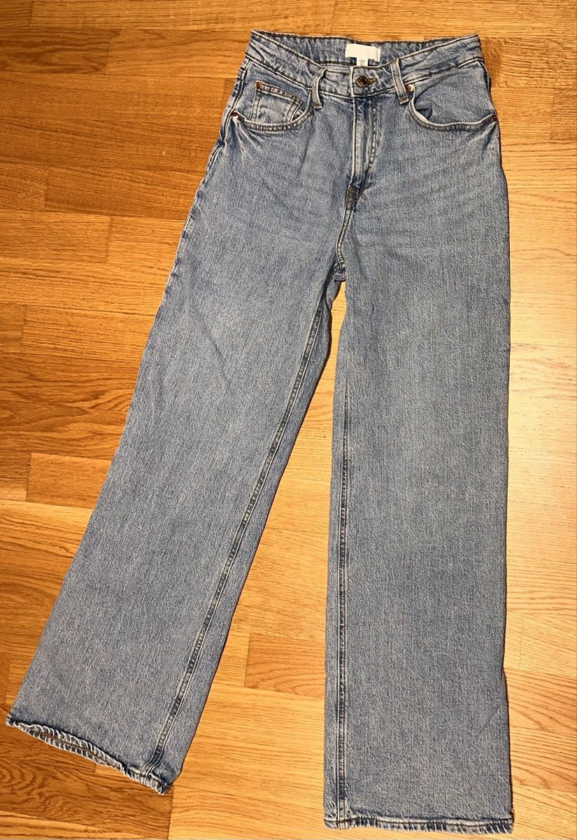 H&M Jeans: H&M Wide Leg Jeans, hellblau, Grösse 38 – Usato da Biberist venduto da dja_chx8