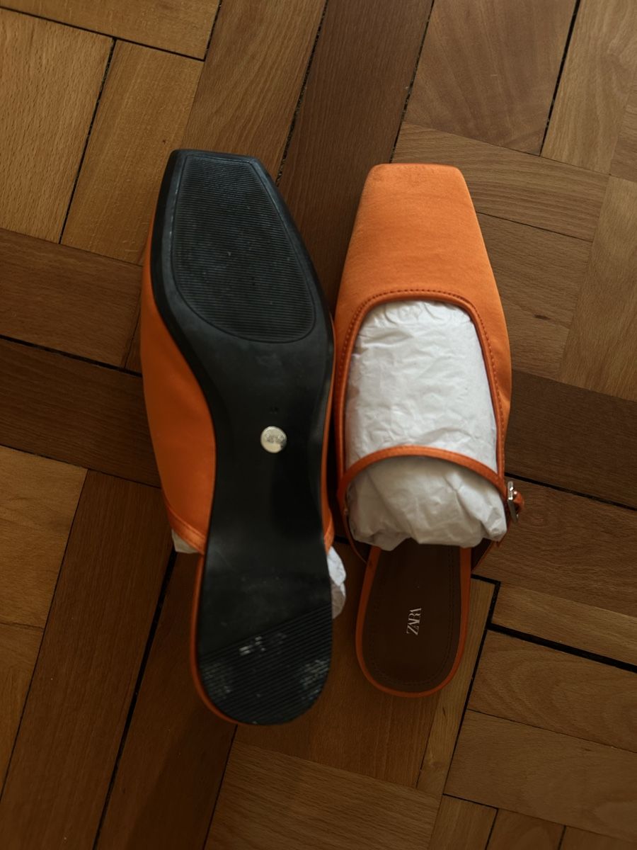 Scarpe da donna: Zara Slides orange – Usato da Zürich venduto da Haafaadjdhssjsj 1