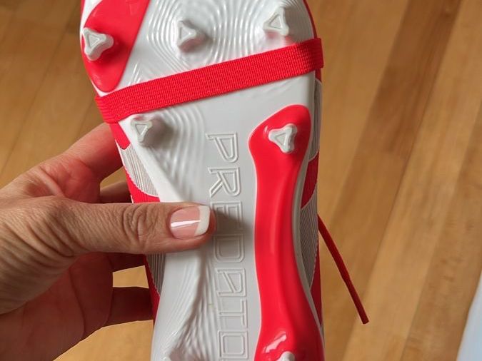 Adidas Herrenschuhe: Fussballschuhe – Neu (gemäss Beschreibung) aus Basel von Zeyno1