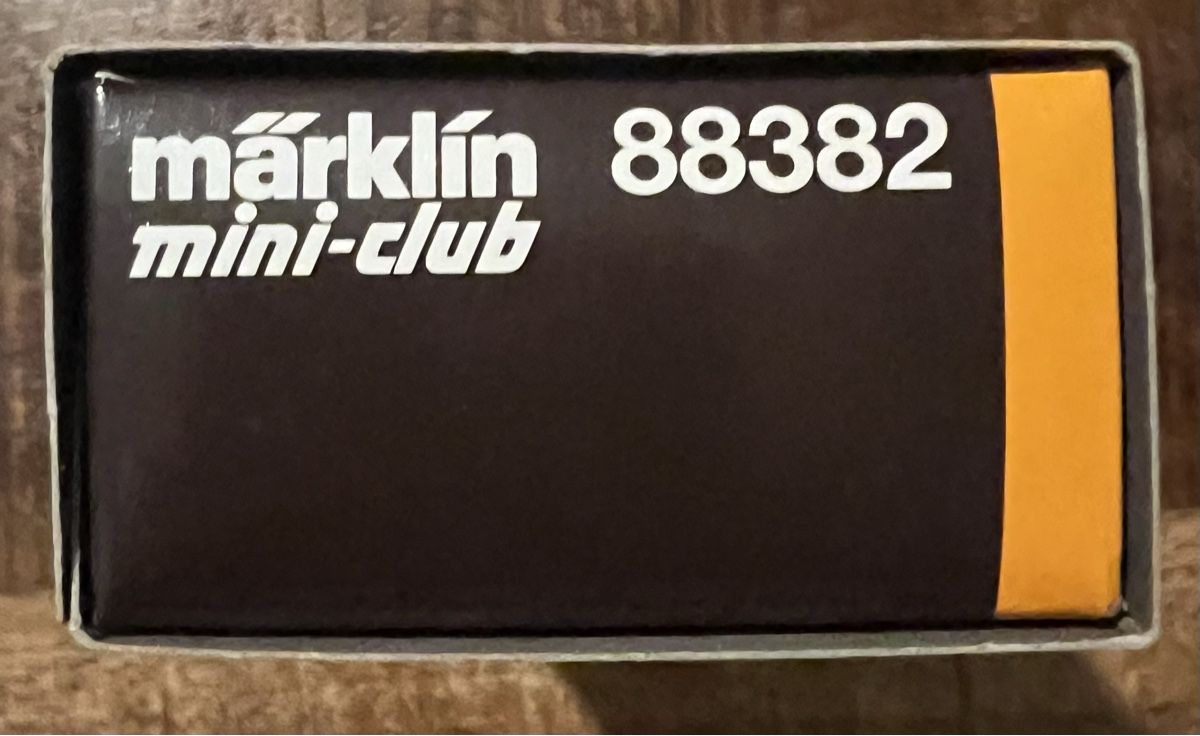 Märklin Modellini di ferrovie: Märklin Spur Z 88382 E-Lok BR. E40 005 – Nuovo (secondo la descrizione) da Laufen venduto da ric_9vmm 3
