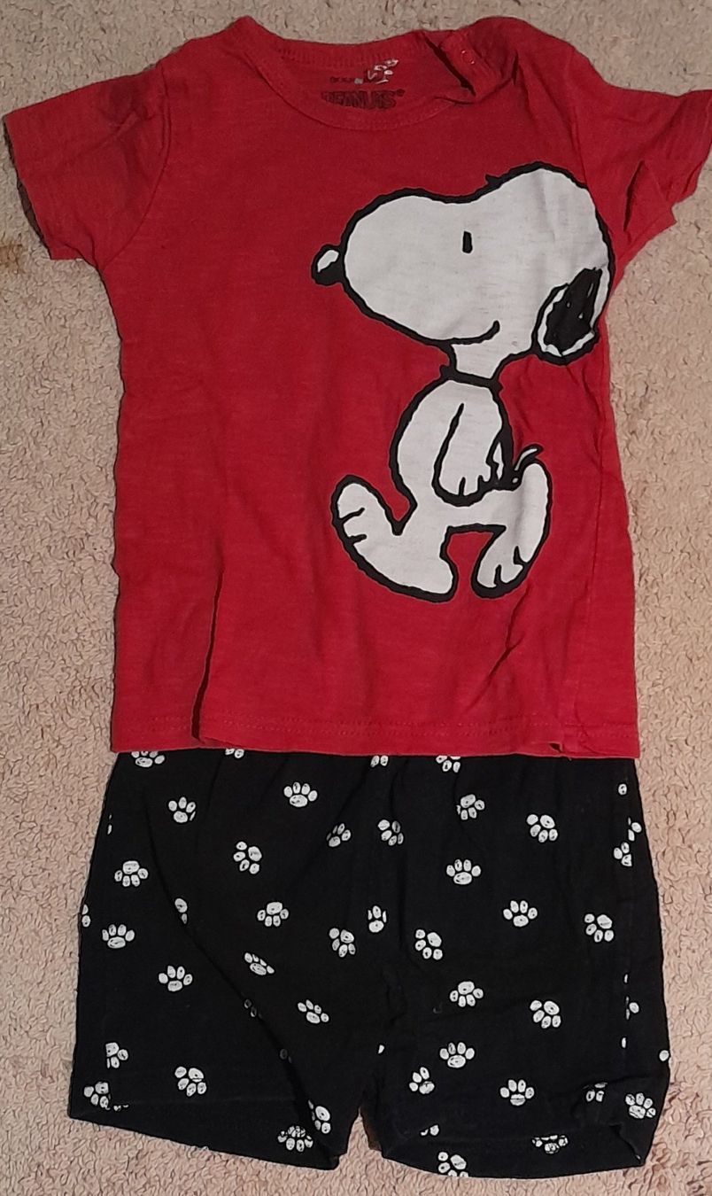 Pigiama & Simili: Snoopy Pyjama rot/ schwarz 24-36M – Usato da Zürich venduto da cole15