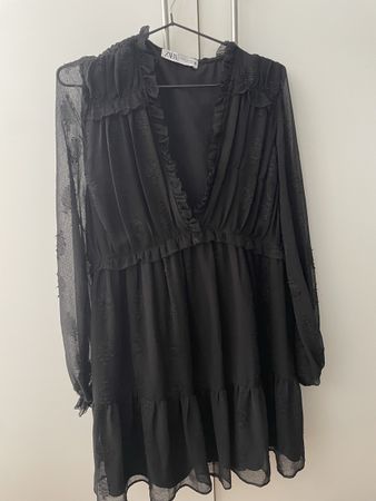Zara Kleid