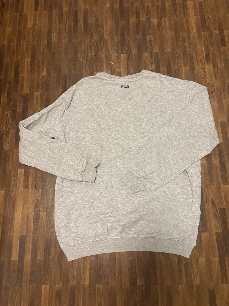 Fila Pulls & Sweat-shirts: Fila Pullover grau Grösse M – D'occasion à Hinwil par liviipivii 2