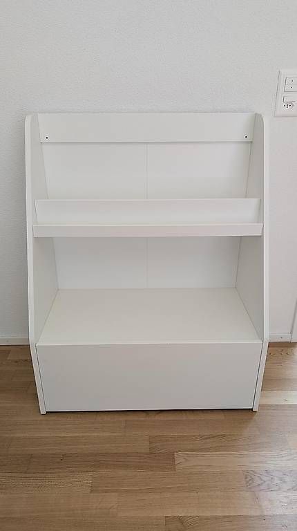Regale: Kinder Buchregal Ikea Bergig – Gebraucht aus Sargans von mat_d5bl 1