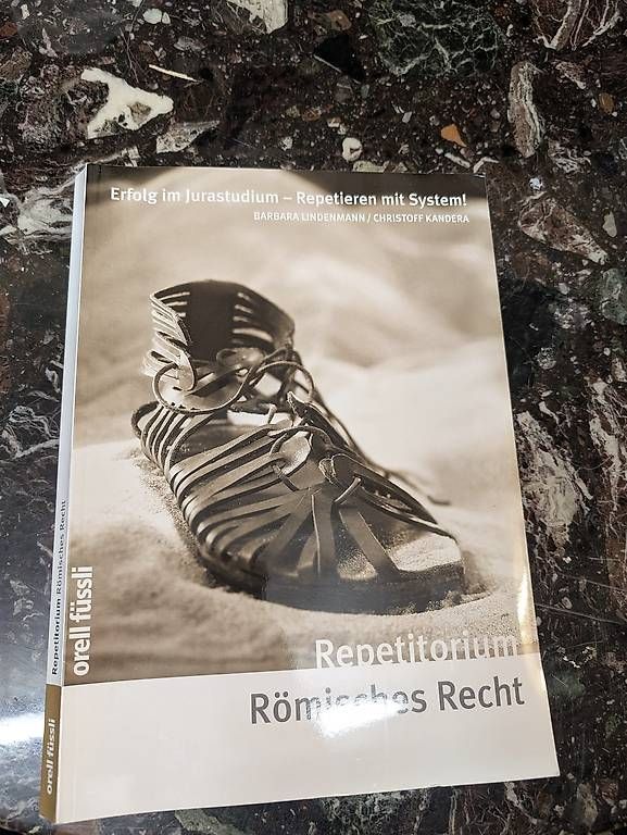 Libri: Repetitorium Römisches Recht – Usato da Bänk (Dägerlen) venduto da Greentea232