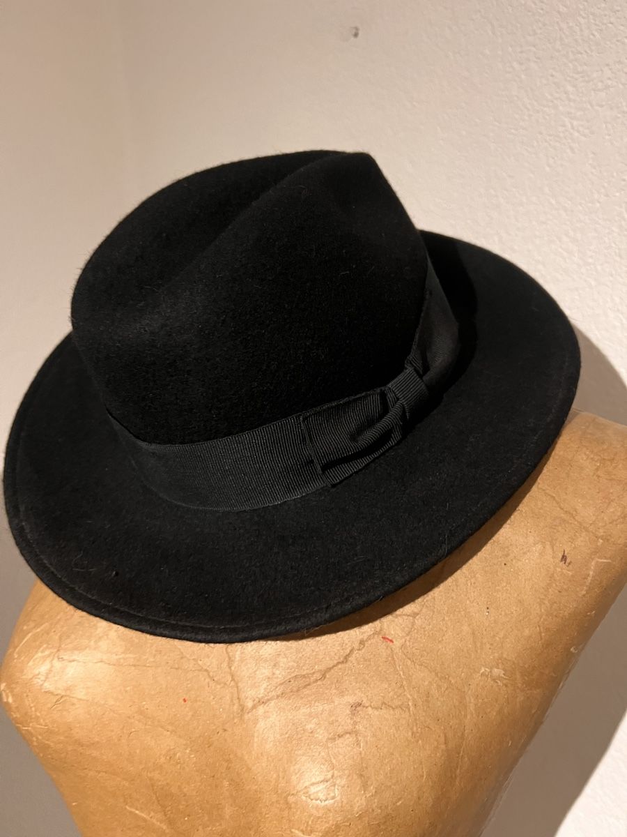 Copricapi, berretti & cappellini: Chapeau 100% laine, taille 55 – Usato da St-Pierre-Clages venduto da ste_xk6p 3