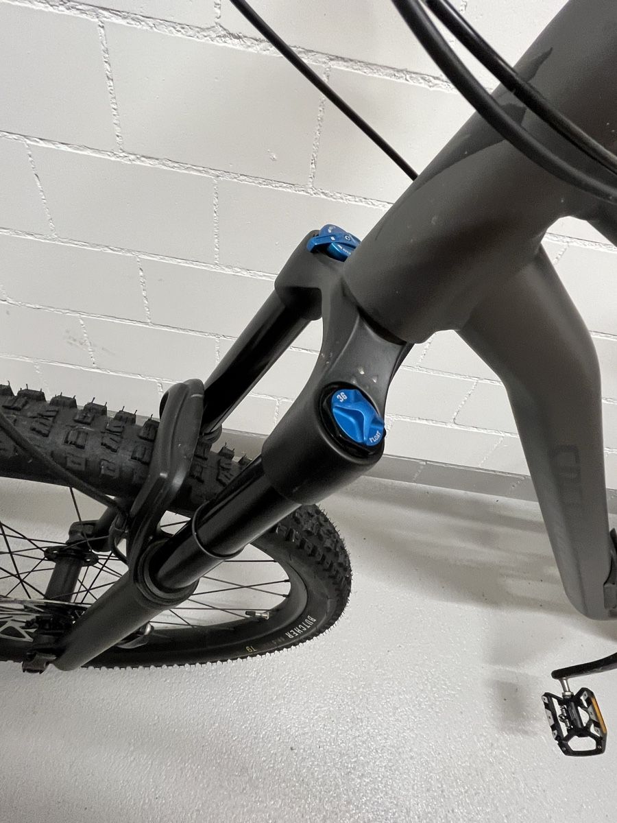 Specialized Velos: Specialized Stumpjumper EVO S6 – Neu (gemäss Beschreibung) aus Steinhausen von  3