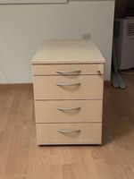 Büromöbel