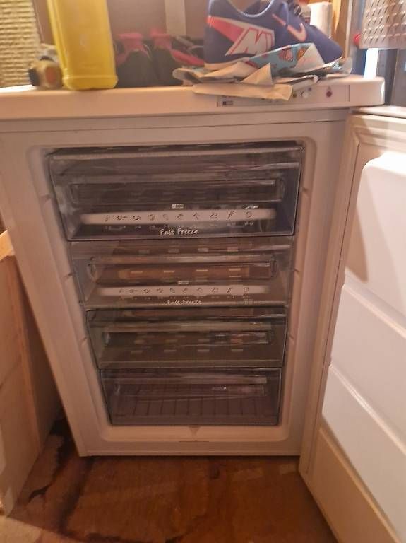 Congelatori: Gefrierschrank  – Usato da Sax venduto da Curly1986
