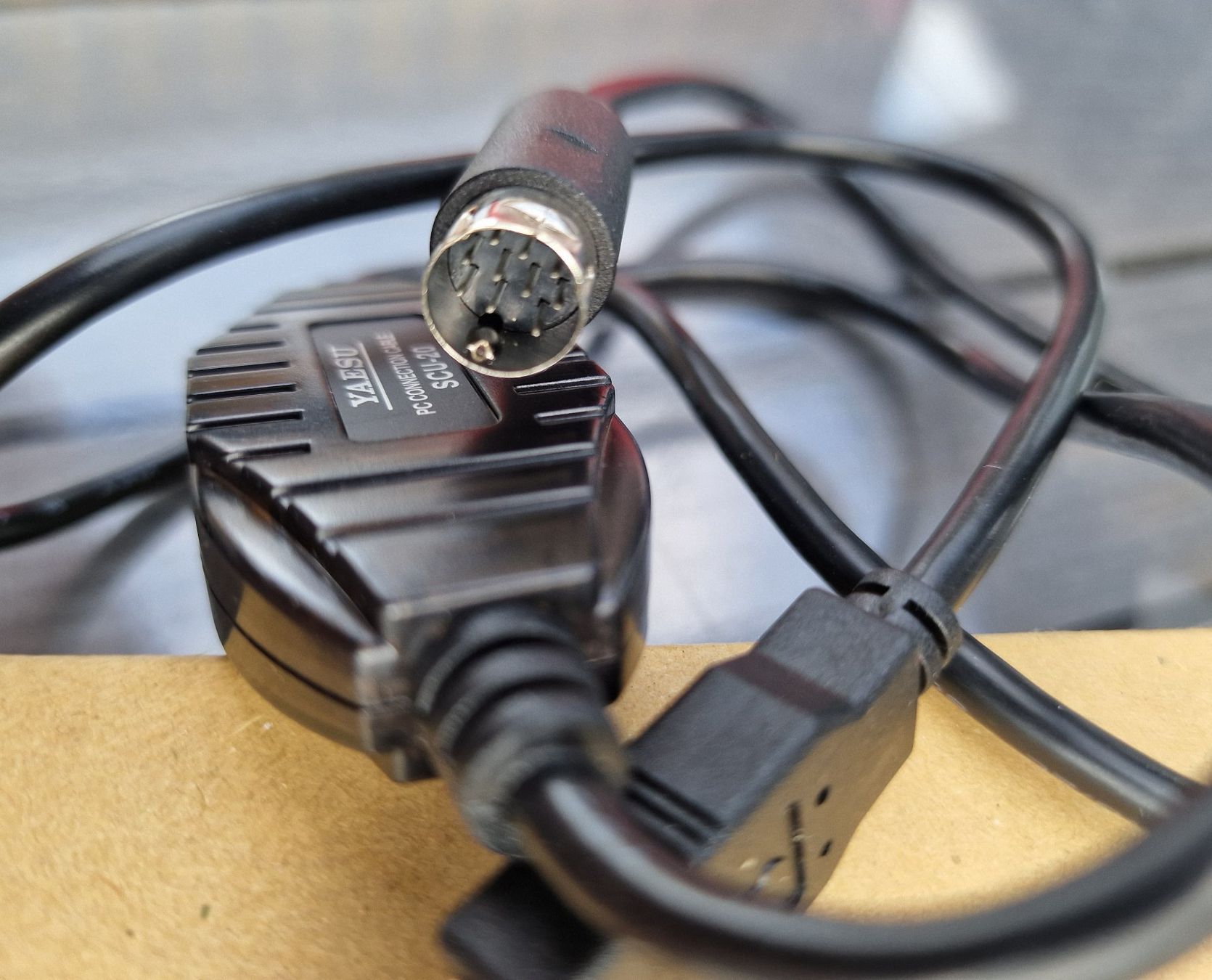 Yaesu Technique de radiocom: Yaesu SCU-20 Programmierkabel – Neuf (Voir description) à Stein am Rhein par Sab1 2