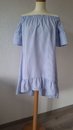 Blaues gestreiftes Sommerkleid Off-Shoulder Gr. S