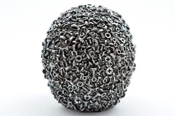 Skulpturen & Statuen: SchraubenSchädel cooles Dekor aus Resin – Neu und originalverpackt aus Wittenbach von rbstore 3