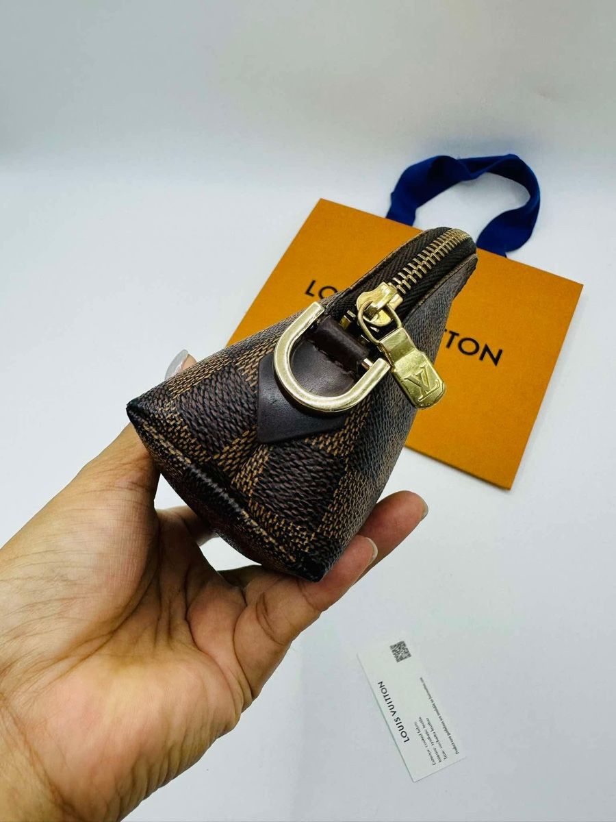 Louis Vuitton Borse: Louis Vuitton Cosmetics Accessories Damier – Usato da Widnau venduto da Pukpan_99 4