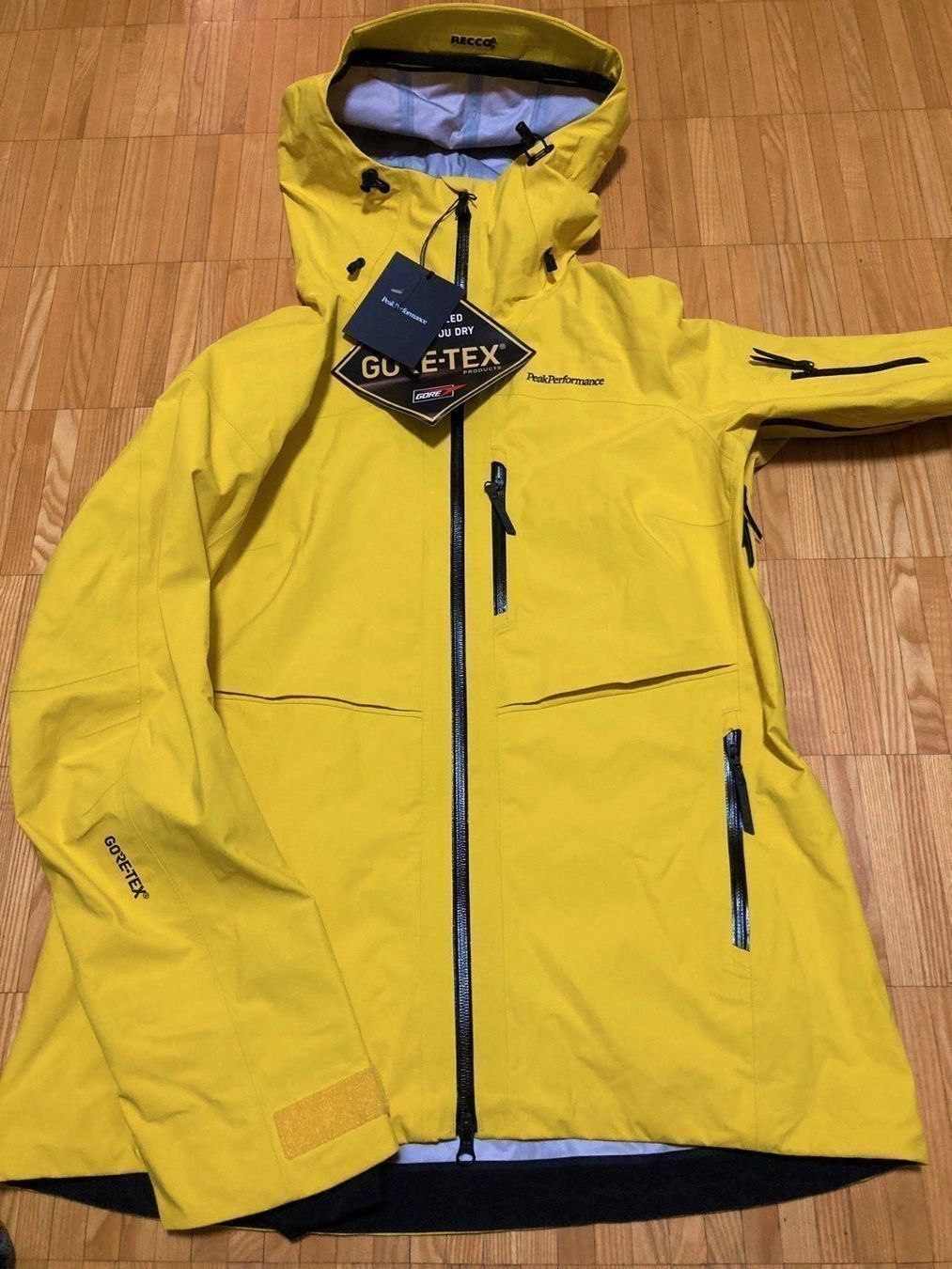 Peak Performance Giacche: Peak Performance NEU Jacke GoreTex S – Nuovo e nell'imballaggio originale da Affoltern am Albis venduto da variablend 3