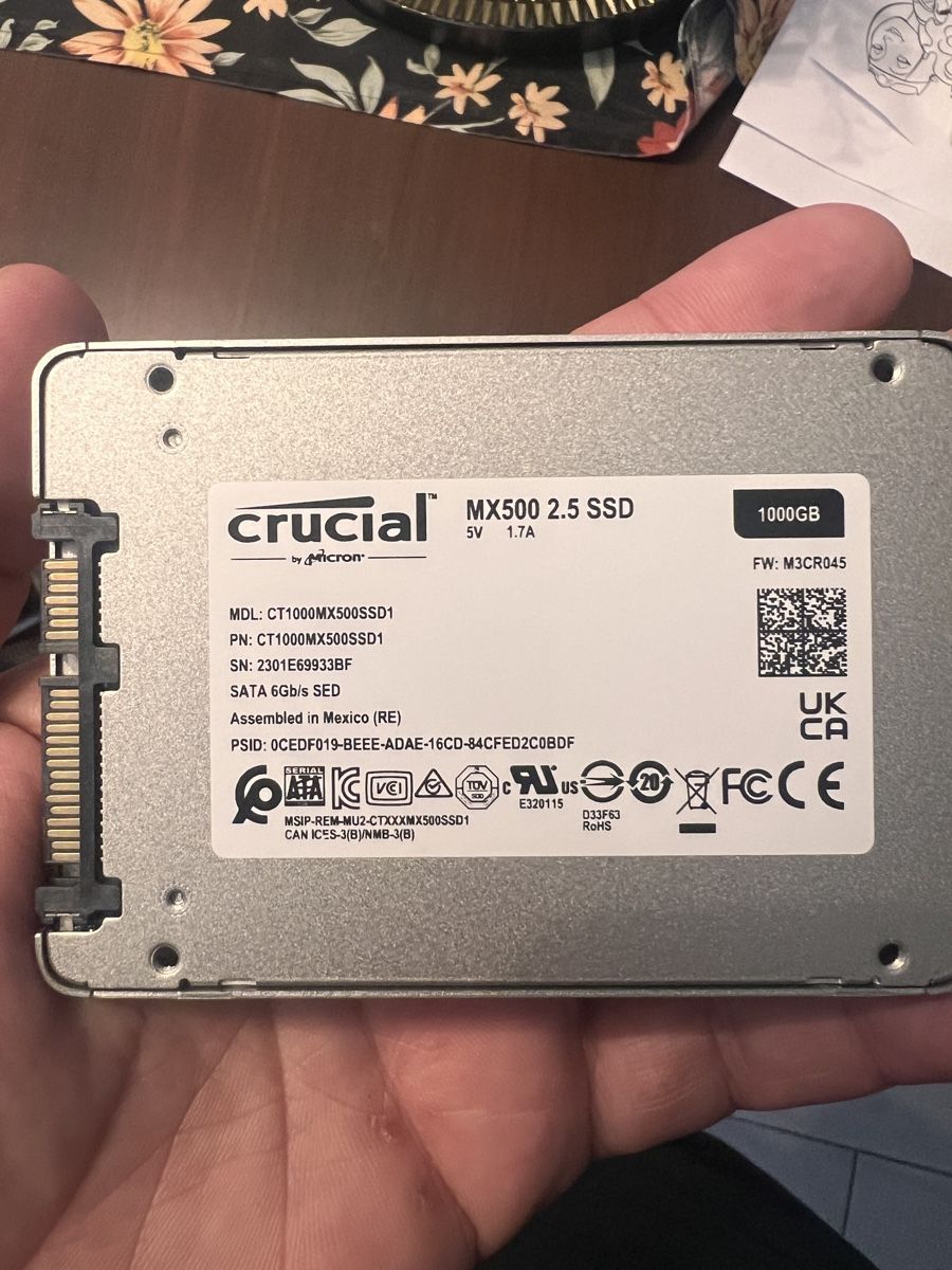 Crucial Dischi rigidi: Crucial MX 2.5-inch Solid State Drive, Like New – Usato da Turbenthal venduto da Sert88 1