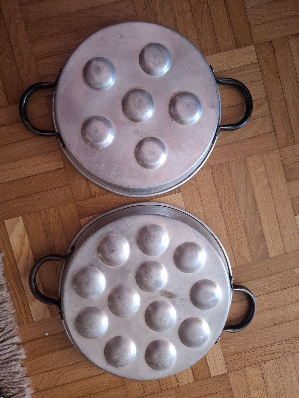 Plateaux: 2 plats à escargots vintage – D'occasion à Moutier par Carambaaa 3