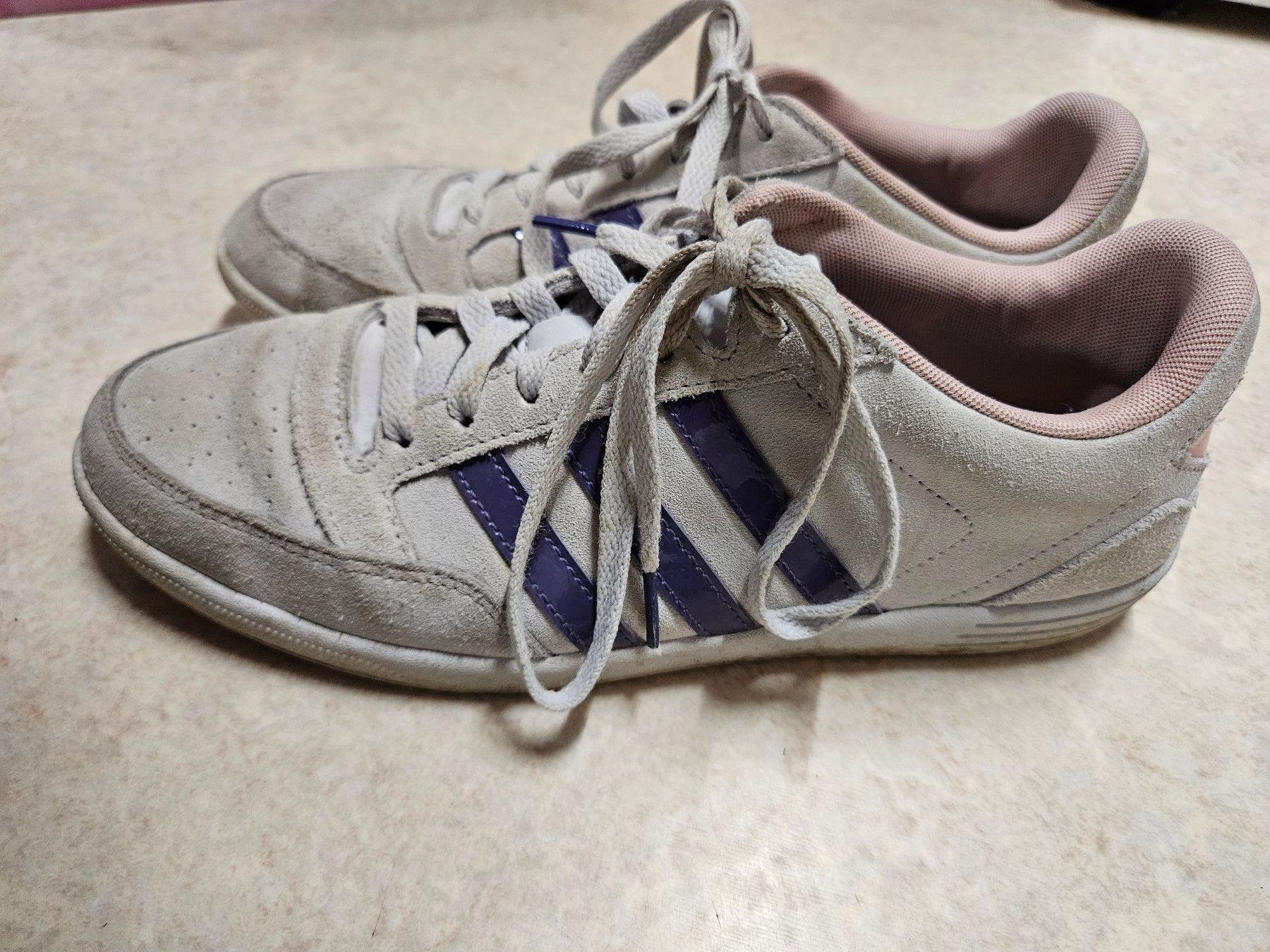 Adidas Scarpe da donna: Adidas Sneakers 41 – Usato da Hünenberg venduto da lexli06