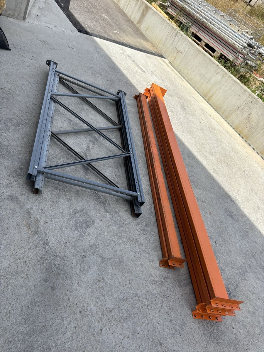 Scaffali: Hochregal/ Teile / Unkomplett – Usato da Bretzwil venduto da Mygarage4147 1