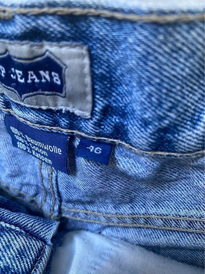 Levi's Pantalons: jeans pantalonchini corti shorts – D'occasion à Balerna par AnnadiBalerna 3
