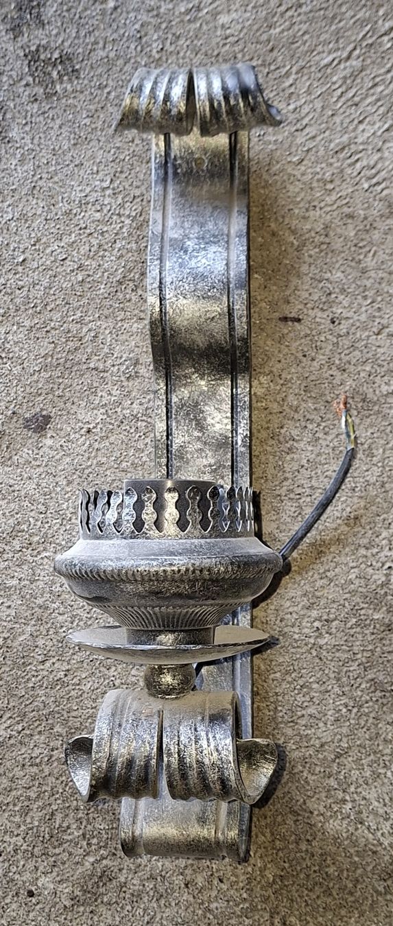 Lampade: Antike Wandleuchte Metall Jugendstil – Usato da Thun venduto da manimax 1