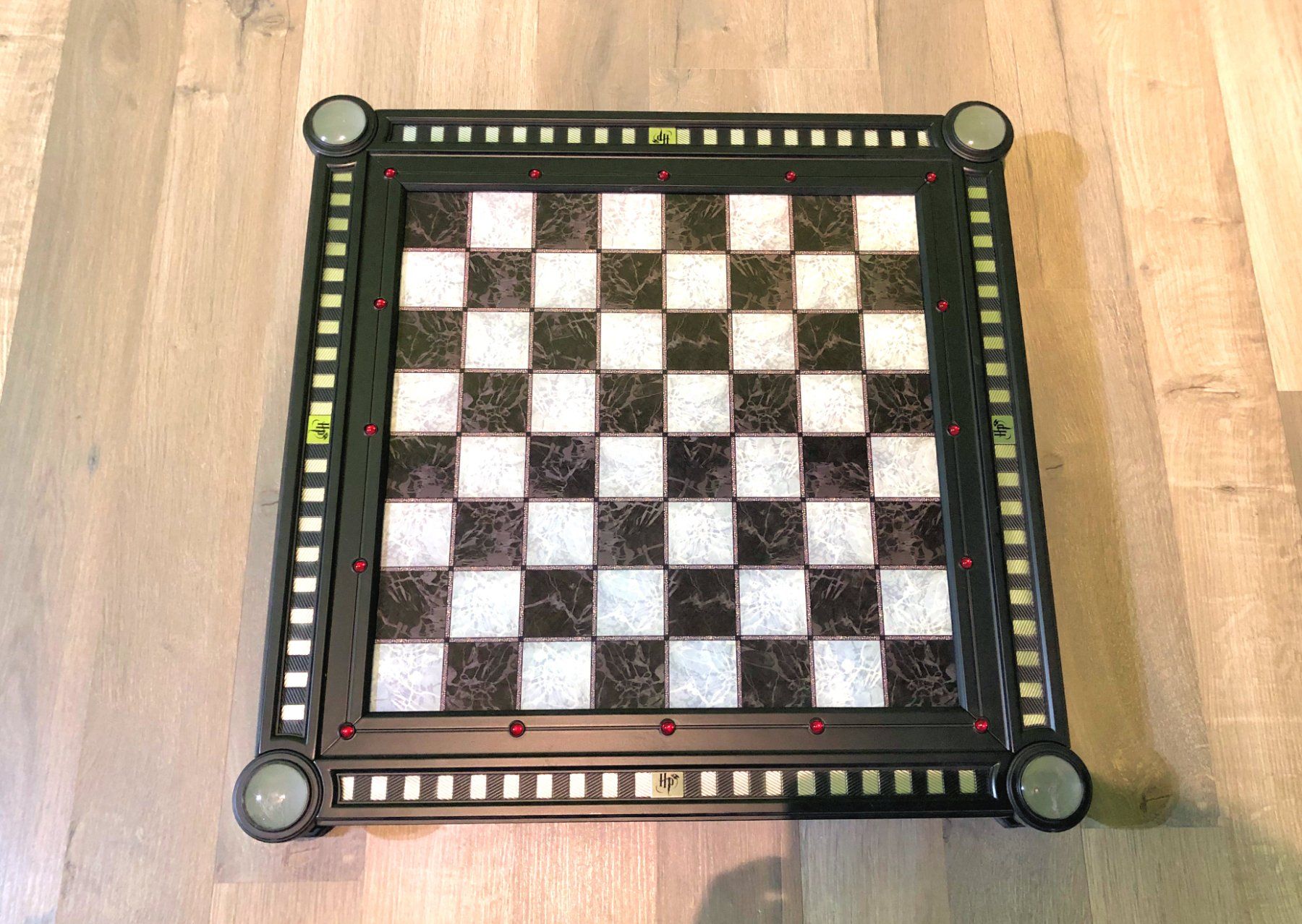 Jeux: Schachbrett "Harry Potter" – D'occasion à Rüti ZH par Jasna89