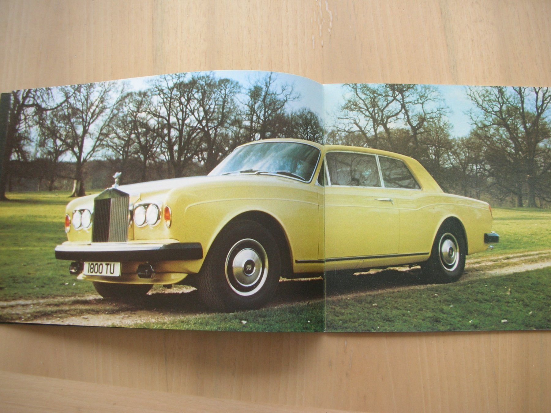 Rolls-Royce Documenti: Rolls-Royce Corniche Coupe/Cabriolet S II Prospekt 1977 – Usato da Wikon venduto da erwin400 2