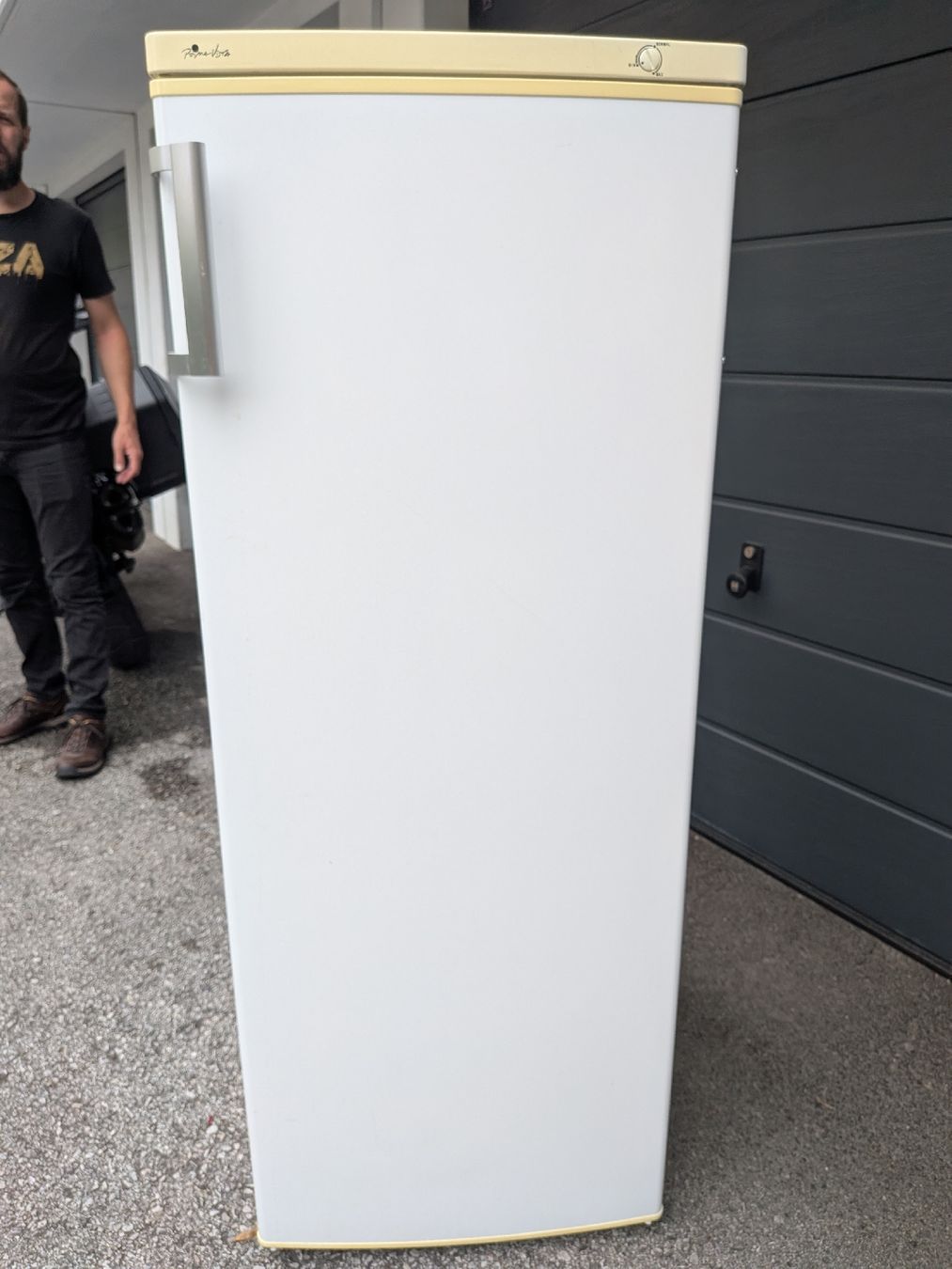 Gefrierschrank: Congélateur Prima Vista 144 L A++ – Gebraucht aus Sion von gui_pk7g