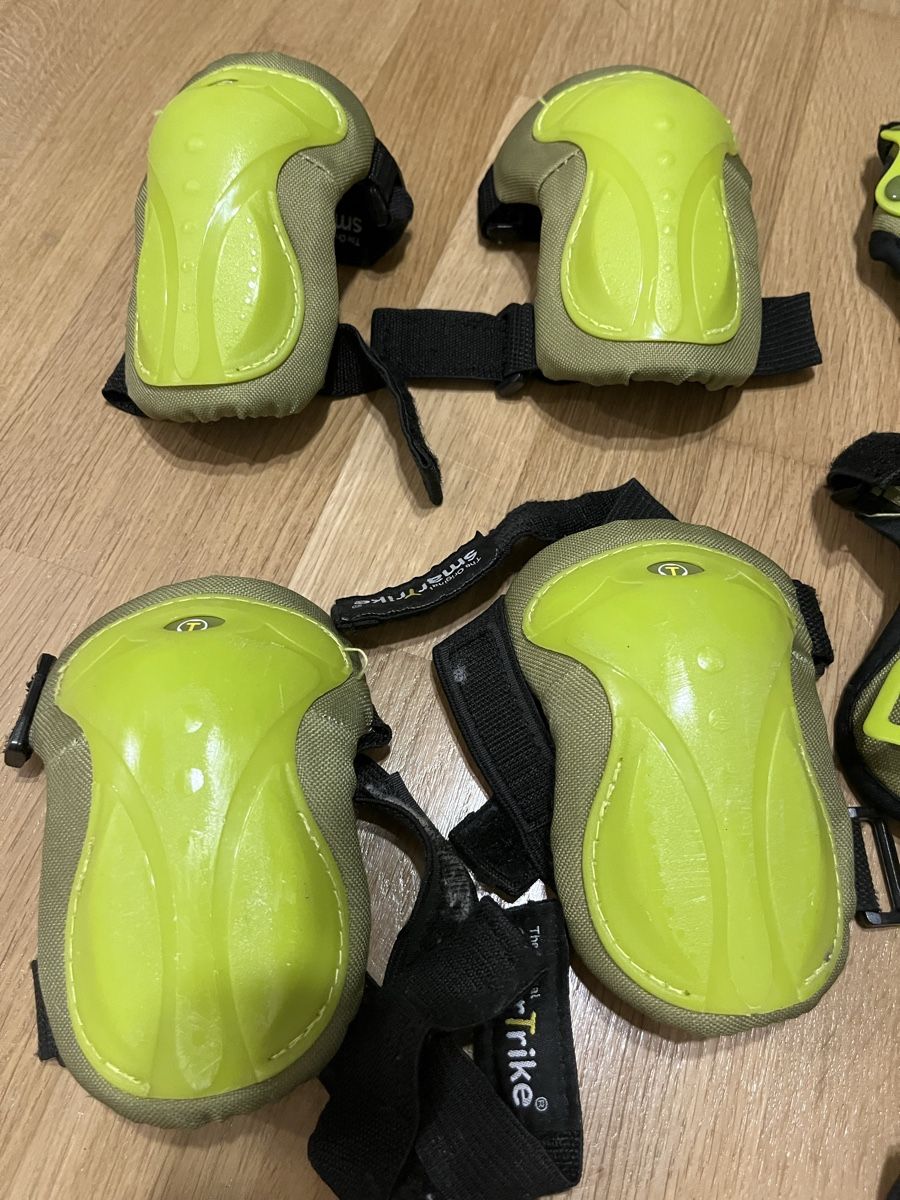 Protezioni & Imbottiture: Smart Trike Velo Schoner Set, Grösse S – Usato da Winterthur venduto da Tim_76 1