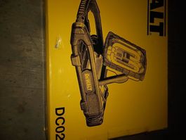 Scheinwerfer de walt 220Volt