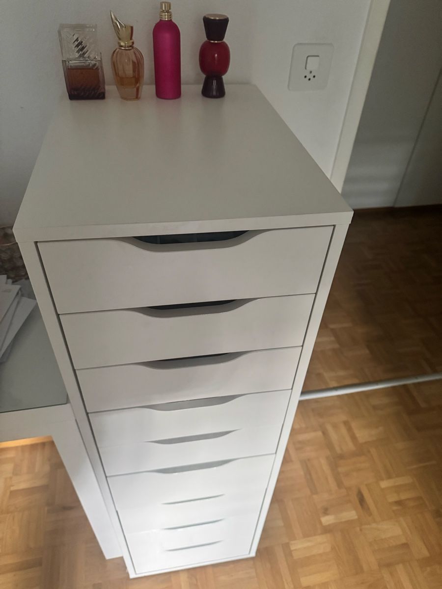 Ikea Cassettiere: Alex Schubladenelement IKEA  – Usato da St. Gallen venduto da Jbjbhs 1