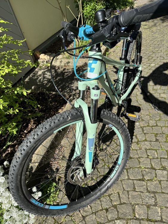 damenfahrrad 28 zoll 24 gänge Licorne Bike Stella Premium City Bike in 24,26 und - Fahrrad für Mädchen, Jungen, Herren und Damen - 21 Gang-Schaltung Größe:2,5 Kg Geschenkpapier Aufbewahrung Tragetasche (2 Category:Kinder Jugend_KMC Z8.3