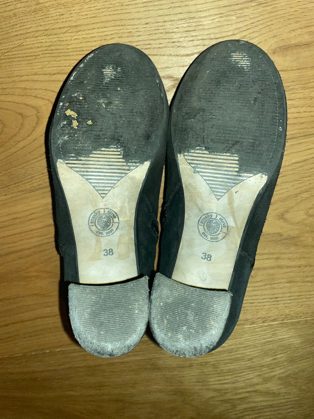 Damenschuhe: Schwarze Stiefeletten – Gebraucht aus Fislisbach von arse 4