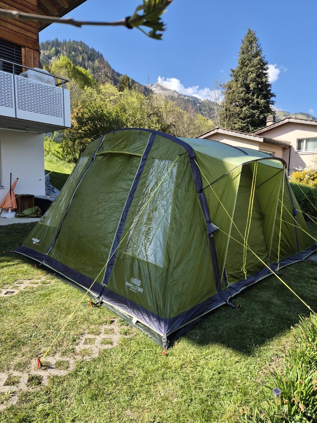 Vango Zelte: Vango Ravello 500 inkl. Pumpe – Gebraucht aus Frutigen von cmas11