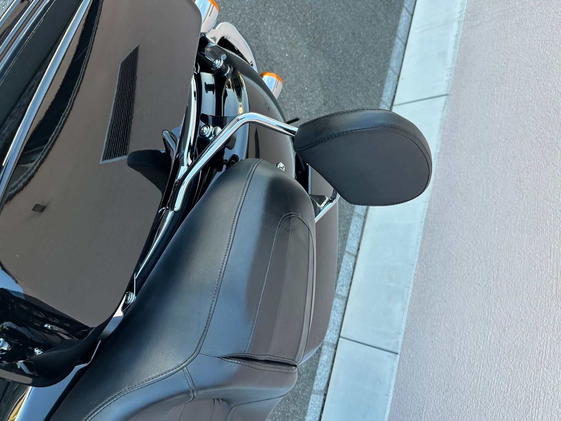 Harley-Davidson Alle Motorradersatzteile: Sissybar Harley Touring – Gebraucht aus Sempach von SwissRidy89 2