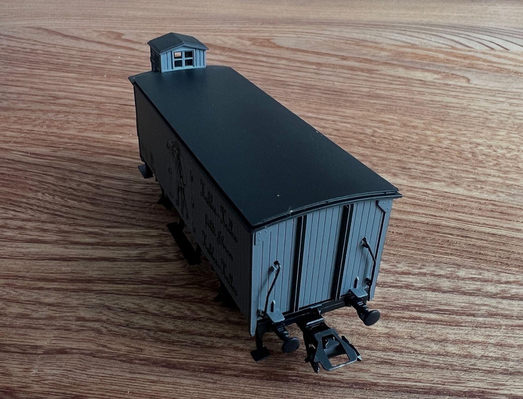 Märklin Modelleisenbahnen: Märklin Oldtimer-Güterwagen Kohlen-Keller – Gebraucht aus Adliswil von ipstypo 2