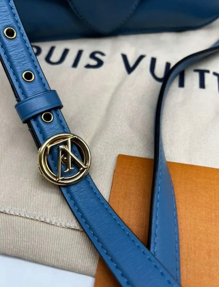Louis Vuitton Borse da donna: Louis Vuitton PONT 9, blau – Nuovo (secondo la descrizione) da Triesen venduto da dardaleni 4